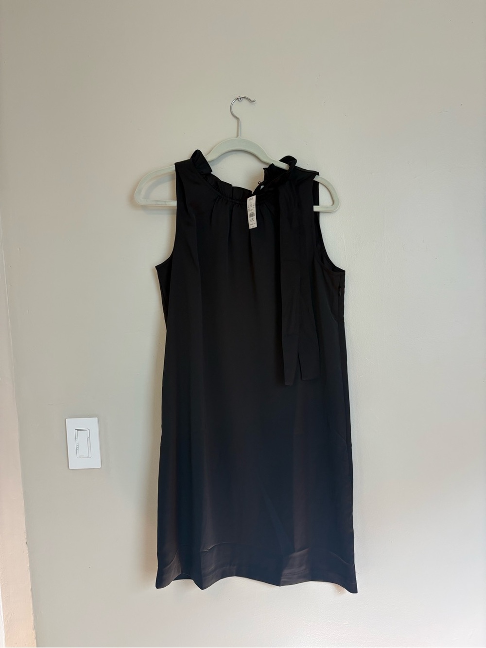 J.Crew Black Tie Neck Shift Dress Size 8 NWT